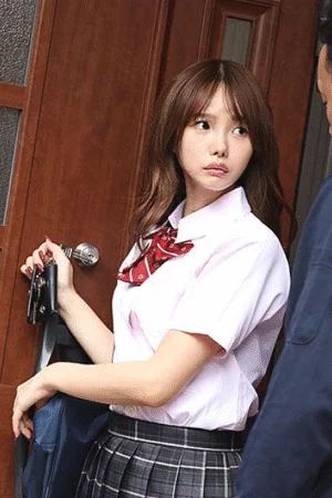 DASS-393_Người cha bỏ nhà bất ngờ quay lại thăm hai mẹ con